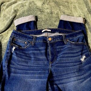 Women’s Lauren Conrad Skinny size 16. Only worn a couple of times.